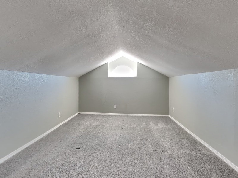 Building Photo - 1921 NW 38th St