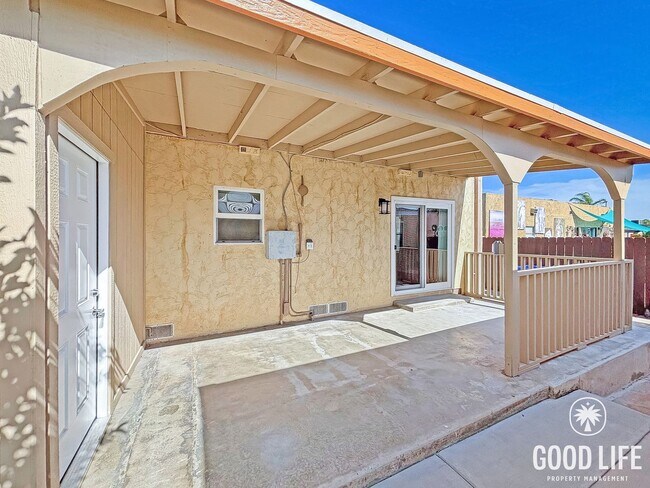 Building Photo - zIsla Vista Dr