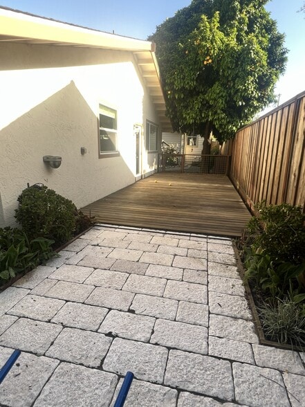 Building Photo - 455 Marshall Ave