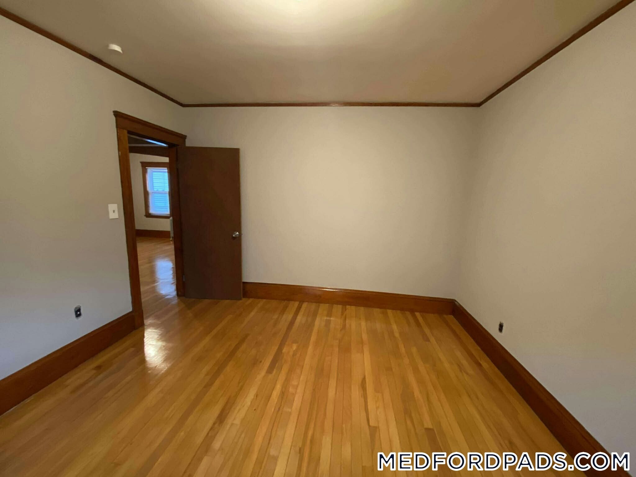 Building Photo - 60 Pinkert St