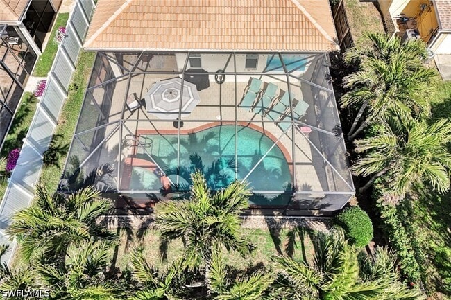 Building Photo - 684 98th Ave N