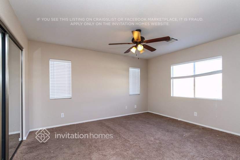 Building Photo - 8344 S Pioneer Way