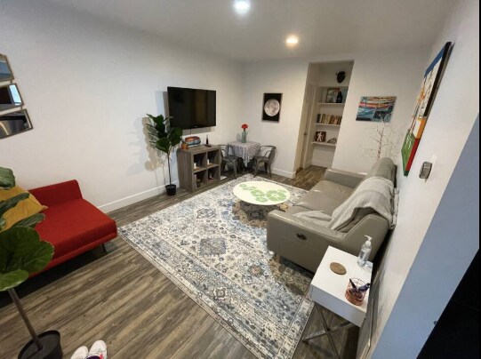 Building Photo - 679 E Downington Ave