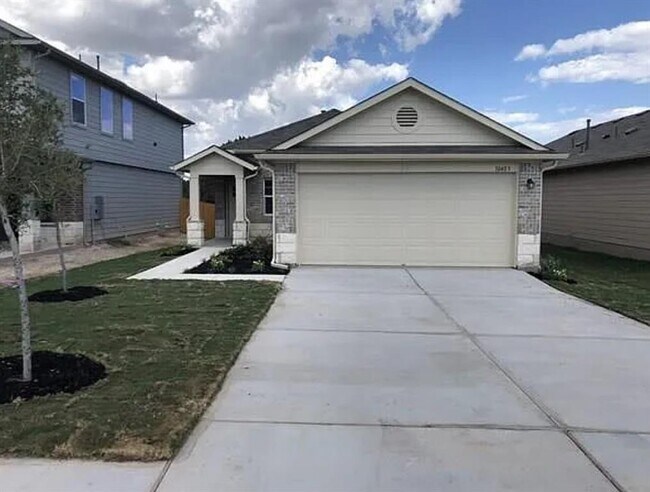 Primary Photo - 10405 Hatton Ln