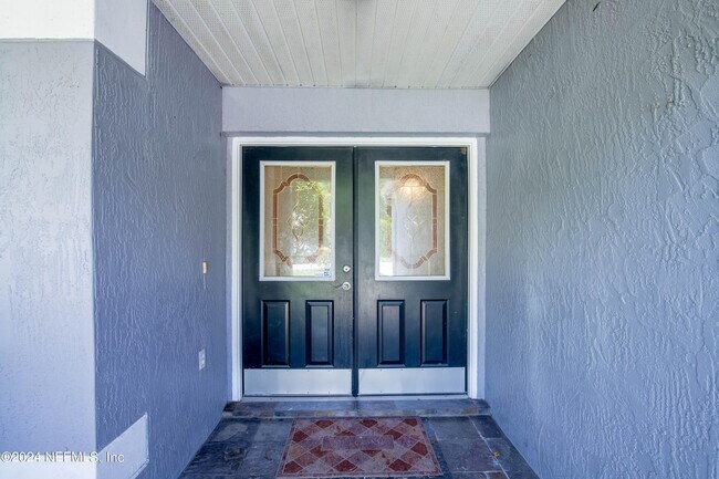 Building Photo - 3158 Ash Harbor Dr E