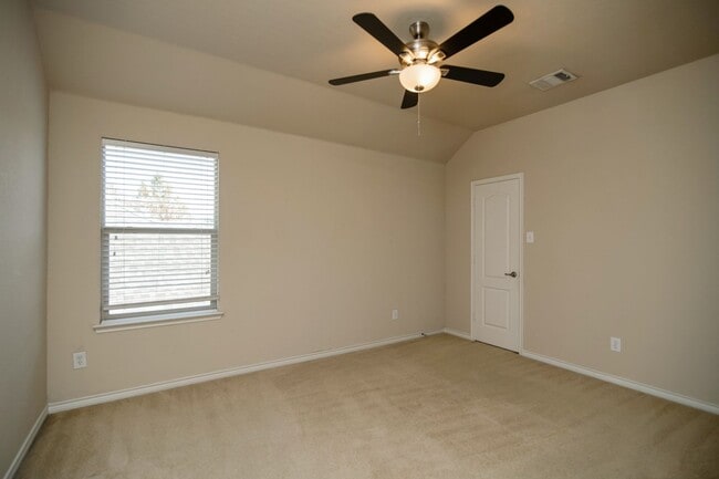 Building Photo - **Home Sweet Home**