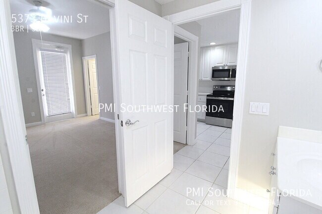 Building Photo - 5373 Davini St