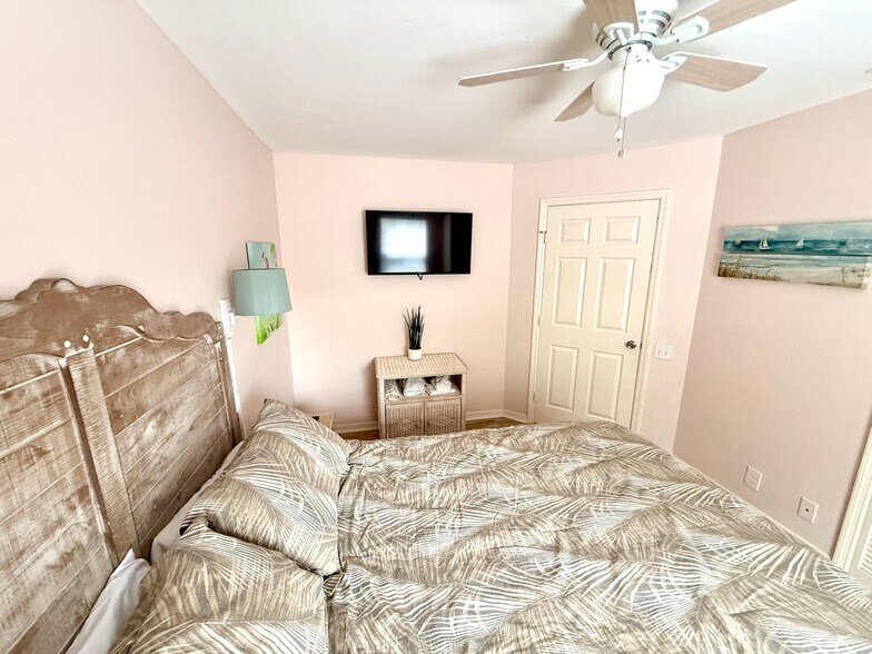 Building Photo - 3941 Leeward Passage Ct