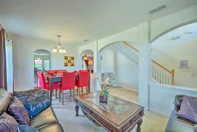 Building Photo - 148 Miro Dr