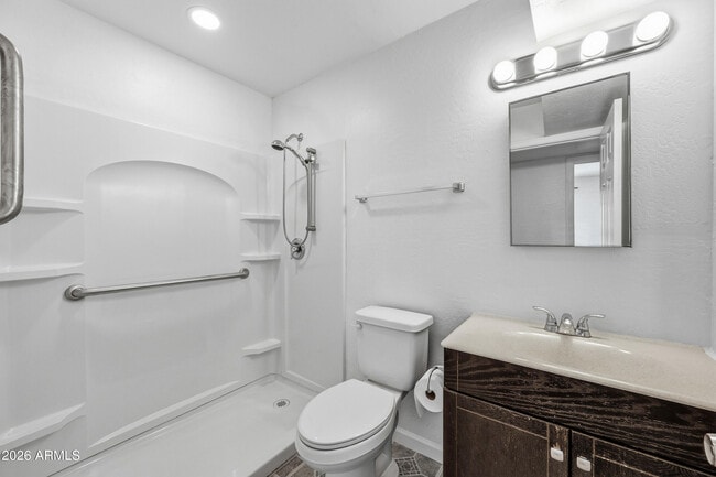 Building Photo - 4326 N 13th Pl