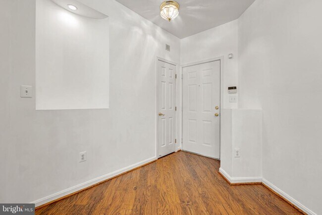 Building Photo - 4200 Mozart Brigade Ln