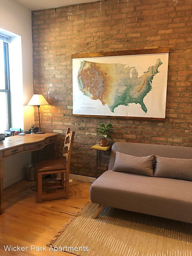 Building Photo - 1250 N Damen Ave