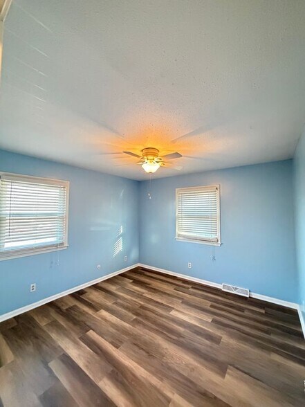 Building Photo - 7718 New Jersey Ave