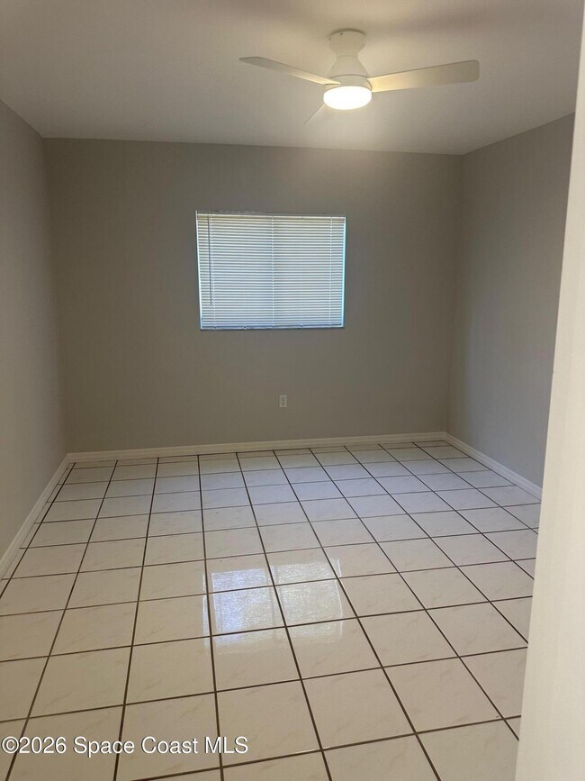 Building Photo - 1720 Murrell Rd