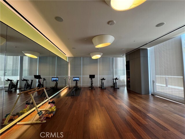 Building Photo - 889 Francisco St