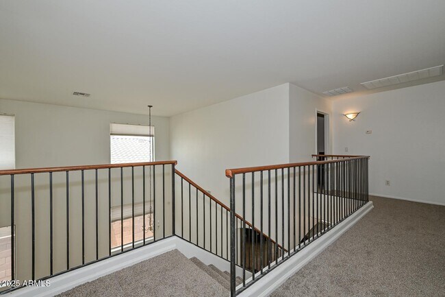 Building Photo - 16112 W Durango St