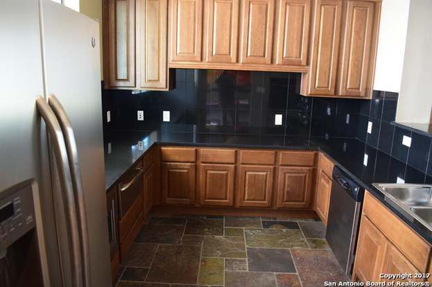 Building Photo - 7342 Oak Manor Dr