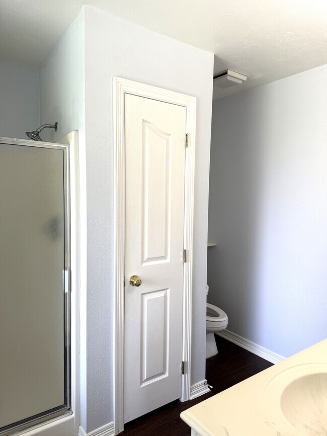 Building Photo - 3114 Pleasant Forest Dr