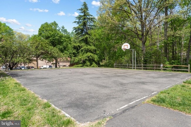 Building Photo - 12816 Greenhall Dr