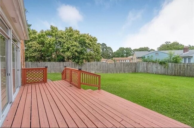 Building Photo - 2609 Brook Stone Dr