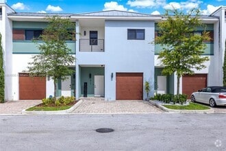 Building Photo - 812 NW 44th Terrace