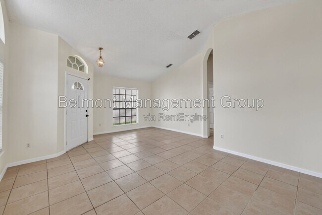 Building Photo - 2127 Korat Ln