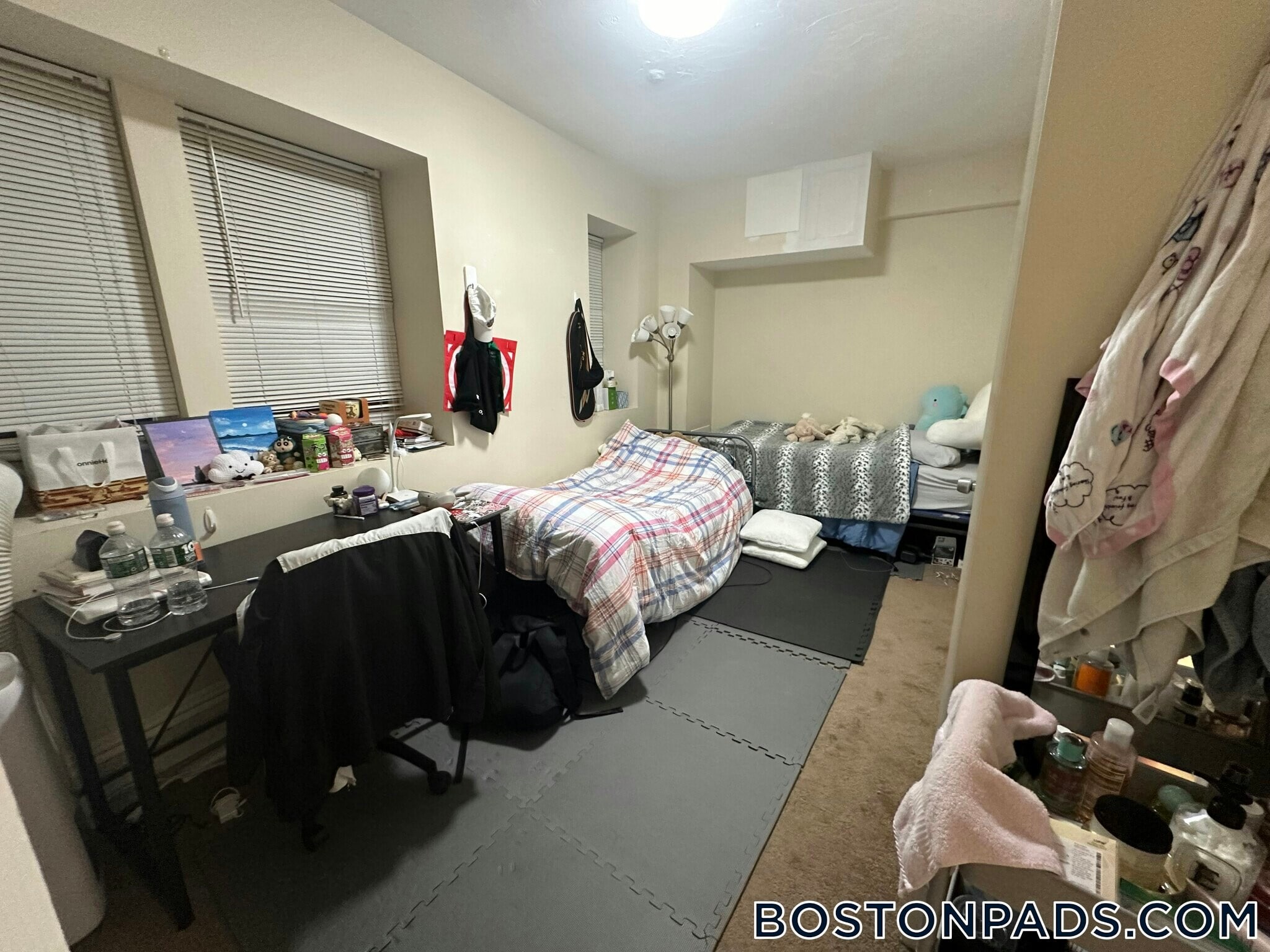 Building Photo - 55 Park Dr