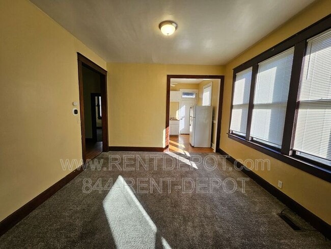 Building Photo - 844 Bellemeade Ave