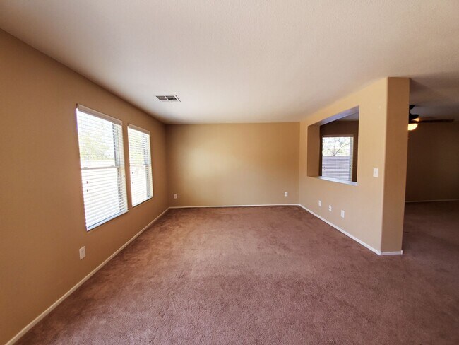 Building Photo - ACCEPTS SECTION 8 - BEAUTIFUL MUST SEE 3BD/2BA IN SOUTHWEST