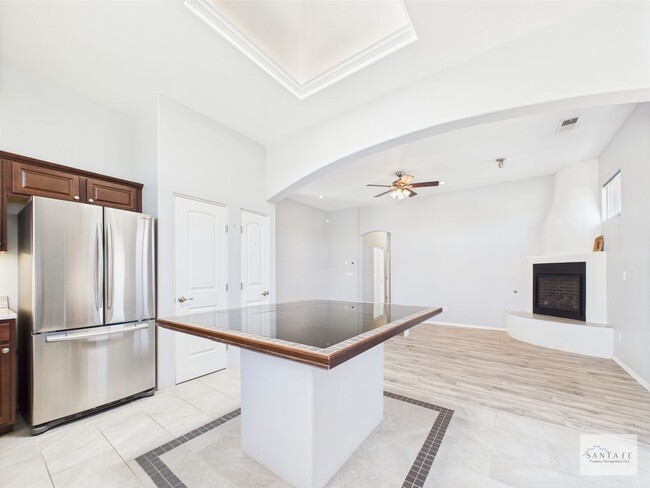 Building Photo - Bright & Airy | Spacious Kitchen, A/C & Ga...