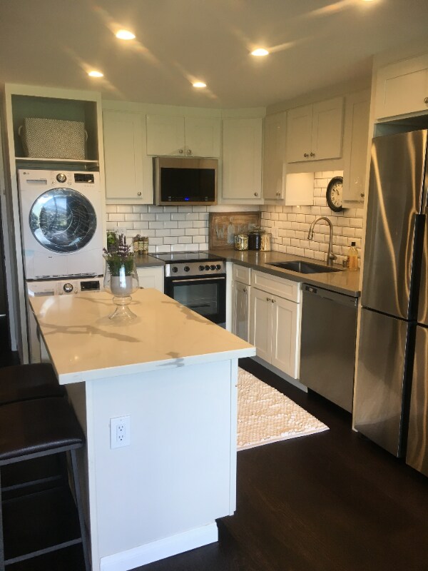 Building Photo - 1830 Wilikina Dr