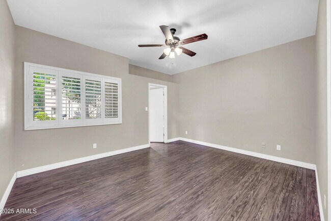 Building Photo - 11333 N 92nd St