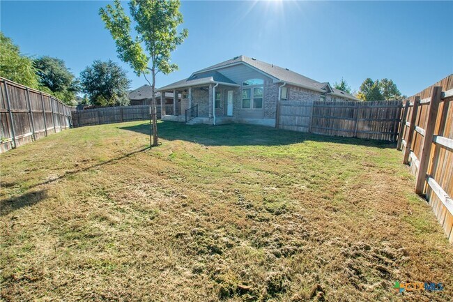 Building Photo - 5201 Cicero Dr