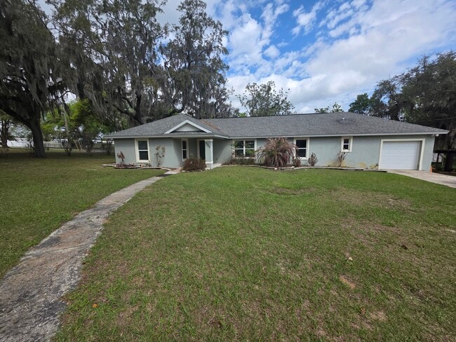 Building Photo - 1414 N Lakeview Ave