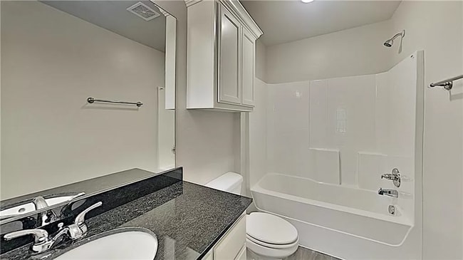 Building Photo - 11204 Burham Ave