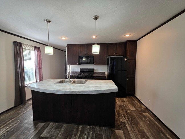 Building Photo - 3727 Birch St