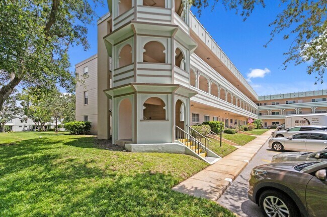 Primary Photo - 2287 Philippine Dr