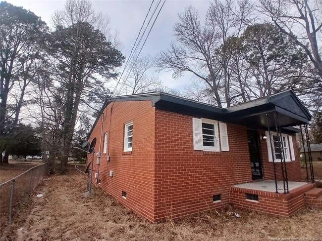 Building Photo - 1306 Grace St