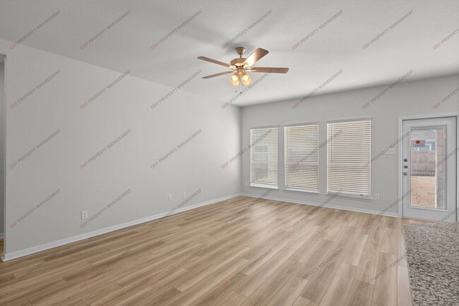 Building Photo - 2704 Wasilla Dr