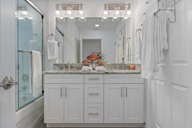 Building Photo - 4860 S Tromp Lp