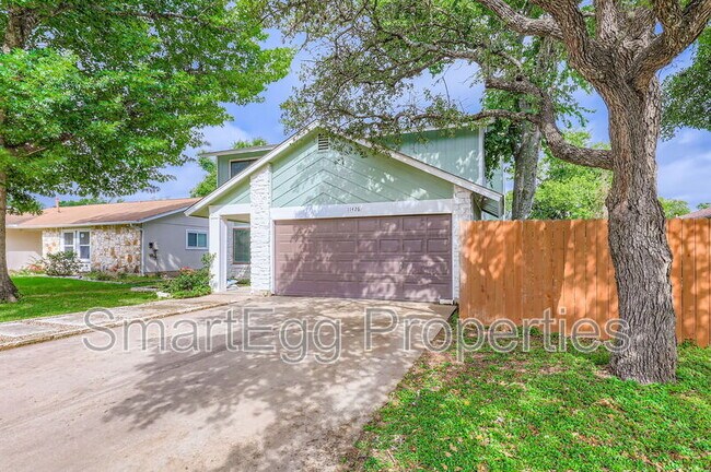 Building Photo - 11426 Bristle Oak Trail