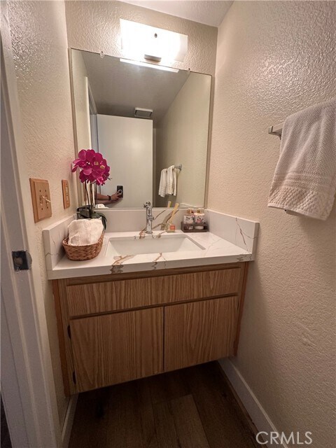 Building Photo - 6926 Laguna Pl