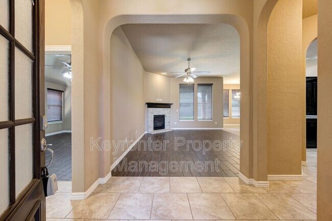 Building Photo - 204 SW 167th St