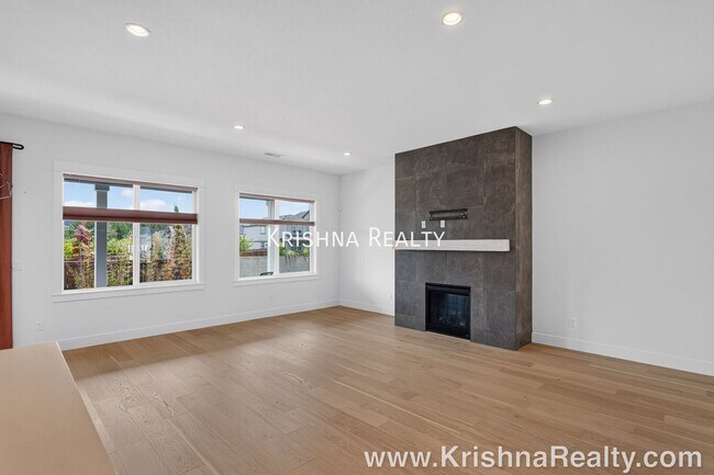 Building Photo - 7802 NW 156th Ter