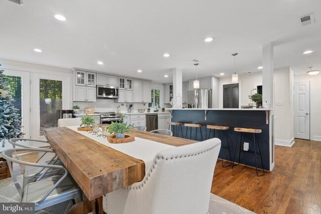 Building Photo - 14827 Old Frederick Rd