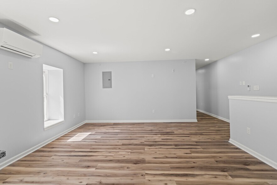 Building Photo - 3412 N 19th St