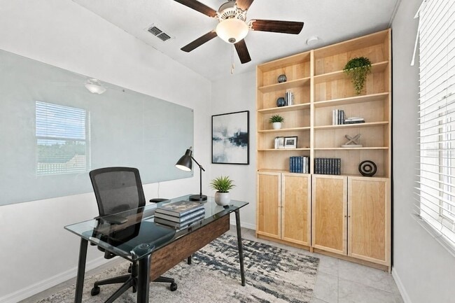 Building Photo - 9454 Channing Hill Dr