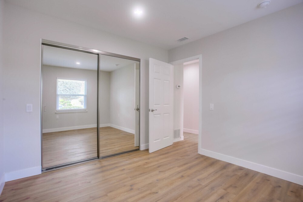 Building Photo - 16720 Callado Ct