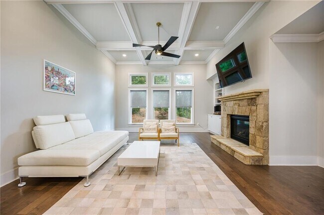 Building Photo - 513 Camden Hall Dr