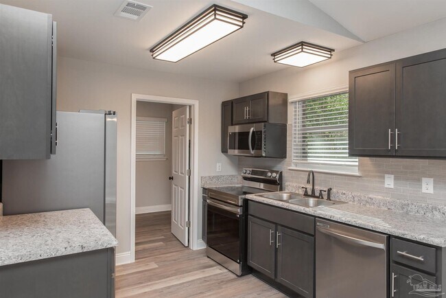 Building Photo - 245 Cary Memorial Dr